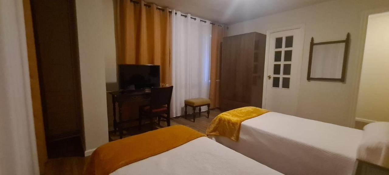 La Casa De La Abuela Hotel นารอน ภายนอก รูปภาพ