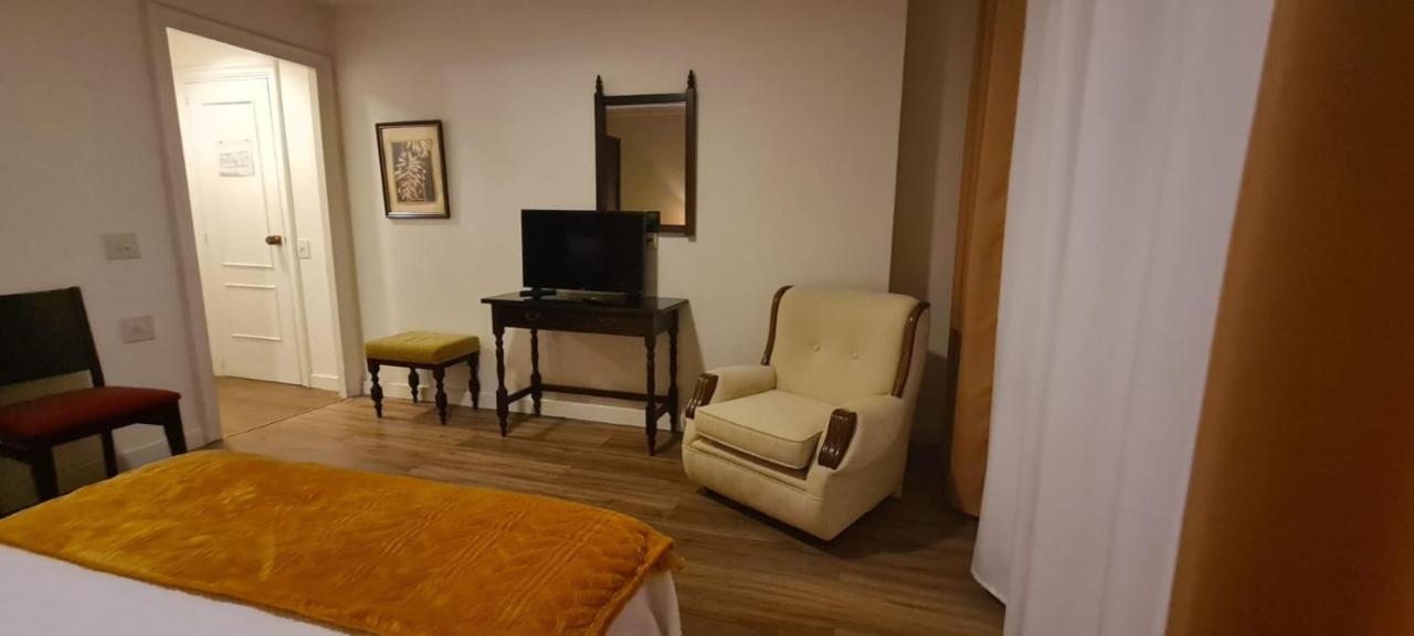 La Casa De La Abuela Hotel นารอน ภายนอก รูปภาพ